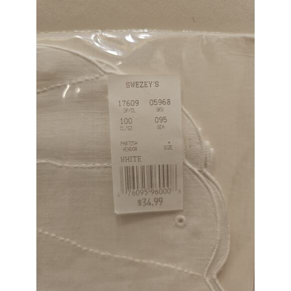 Irish Linen 8 Placemats & 8 Napkins Boutross Madeira Shell Set Hand Embroidery - Picture 3 of 14